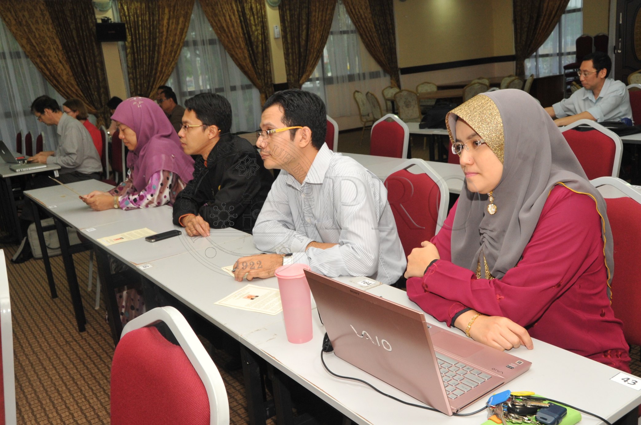 PRO 14 32 EXPERT PRO 7352